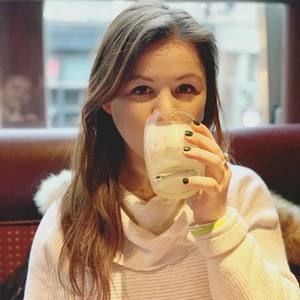 Meet your Posher, Tina